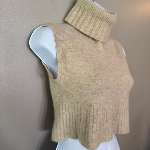Maison de Papillon Mongolian Cashmere Crop Turtleneck Sweater Sleeveless CreamXS - Picture 5 of 15